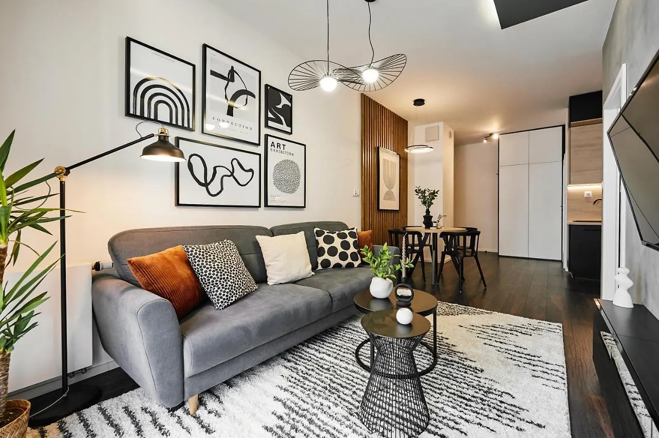 Main Station Art Apartment Krakow 0*,  Poland